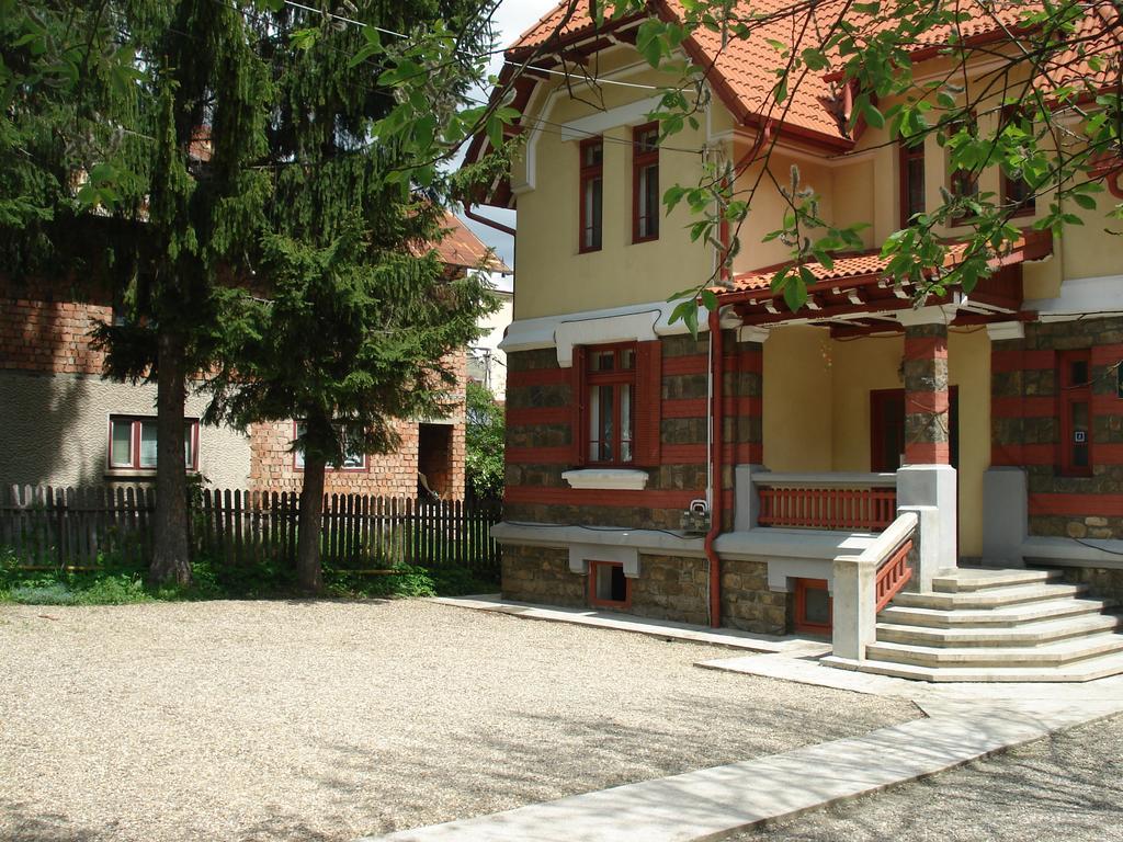 Pensiunea Micsunica Sinaia Esterno foto